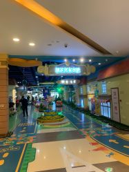 点击看大图 -纽西卡汽车小镇(大悦城店)