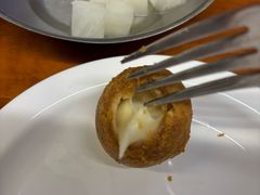 -BHC炸鸡(明洞总店)