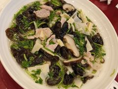 -侬佳蒸菜馆(听潮店)