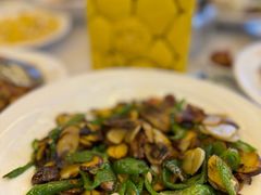 -瑞丰园庭院餐厅·白族传统家常菜