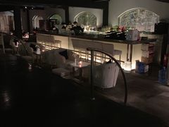 -穹六人间 people 6(岳阳路店)