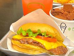 招牌牛肉堡-Shake Shack(西单大悦城店)