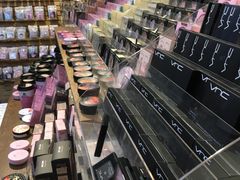 -纪念日百货(江西南昌店)