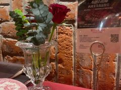 -BROWNSTONE布朗石西班牙餐厅(富城店)