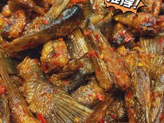 香辣鱼尾-卤师傅常德酱板鸭三十年老店
