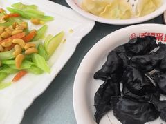 -添福来墨鱼饺子 · 海鲜东北菜(大连星海·黄浦路店)