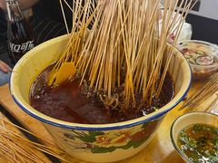 -拈签一笑黄牛肉辣卤串串