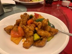 -深圳富苑皇冠假日套房酒店