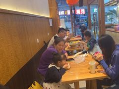-呼啦面馆·头牌豌杂面(爱琴海店)