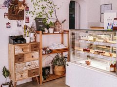 面包甜点陈列柜-AHAVA·Fang Baking Studio