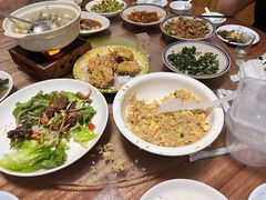 -芦茨金富饭庄·25年老字号·专做稻草鸡