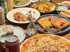 -JINNS锦时 steak&pizza(浸信会礼拜堂旧址店)
