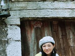 -高荡千年布依古寨旅游景区