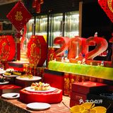 上百道菜的年夜饭你吃过吗？教你怎么用最少的钱得到最大的享受