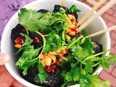 -黑色经典臭豆腐·湖南特产(坡子街店)