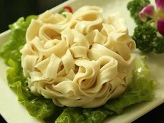-七欣天香辣蟹火锅(上海银亿滨江店)