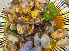 -沪上名羊天下•烤羊腿•东北烧烤•小龙虾(浦东直营总店)