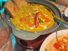 -小小集渔·泰式大排档(太古里香槟店)