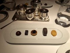-Le Bernardin