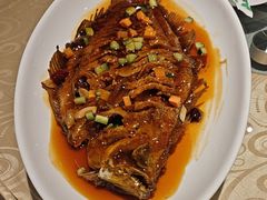 -瓦国小镇·果木烤鸭·融合菜(西口店)