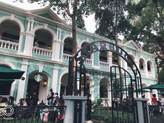 -星巴克臻选(广州沙面店)