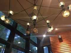 -星巴克(上海虹桥新天地二店)