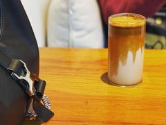 红豆沙拿铁-Line 咖啡(石厦花园店)