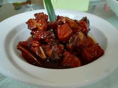 -侬佳蒸菜馆(听潮店)