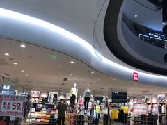 -优衣库(上海金桥太茂店)