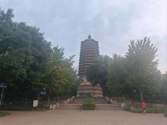 -玲珑塔公园