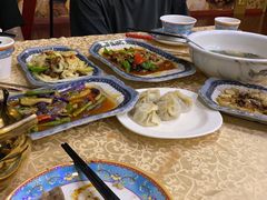 -维吾尔餐厅(宜山路店)