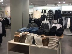 -H&M(华润万象城店)