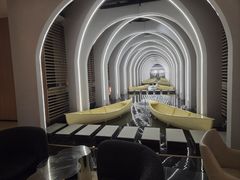 -涨巢·潮玩水疗局