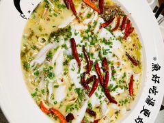 -江渔儿酸菜鱼(港湾1号店)