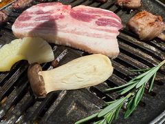 -牧童禧肉社·韩国炭火烤肉店(中粮祥云小镇创始店)