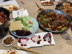 -日进一片海.生腌海鲜火锅.宵夜烧烤(三里屯总店)