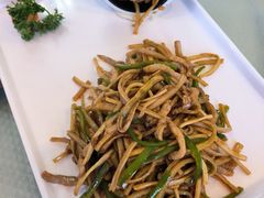 -缘福乡村铁锅炖民宿(八达岭店)