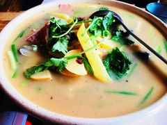 酸木瓜煮鱼-云之南(八里庄店)