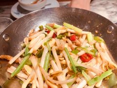 -梁家大院•农家菜(昆山会展中心店)