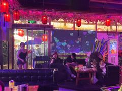-喜鹊音乐酒馆(西街店)
