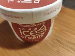 冰淇淋-湊湊火锅·茶憩(上海合生汇店)