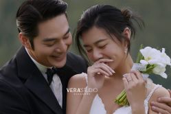 -至臻微拉婚纱摄影