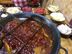 -正南齊北重庆老火锅(光华村直营店)