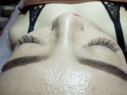 睫毛嫁接-光SPA科技美肤