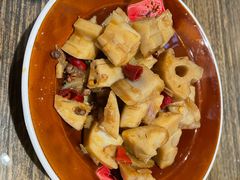 -泉畔人家·老济南经典鲁菜(大明湖店)