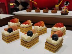 -盛宴标帜西餐厅龙虾.鲍鱼•牛排(重庆喜来登大酒店)