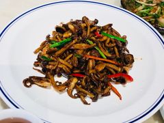 蟹味菇双鱿-二十八里太湖船菜(吉祥路店)