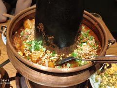 铜锅油焖鸡-一坐一忘云南菜(嘉里中心店)