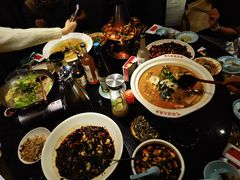 -川流不息·地道川菜·小龙虾(新松江路店)
