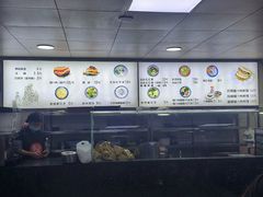 -樊记腊汁肉(竹笆市总店)